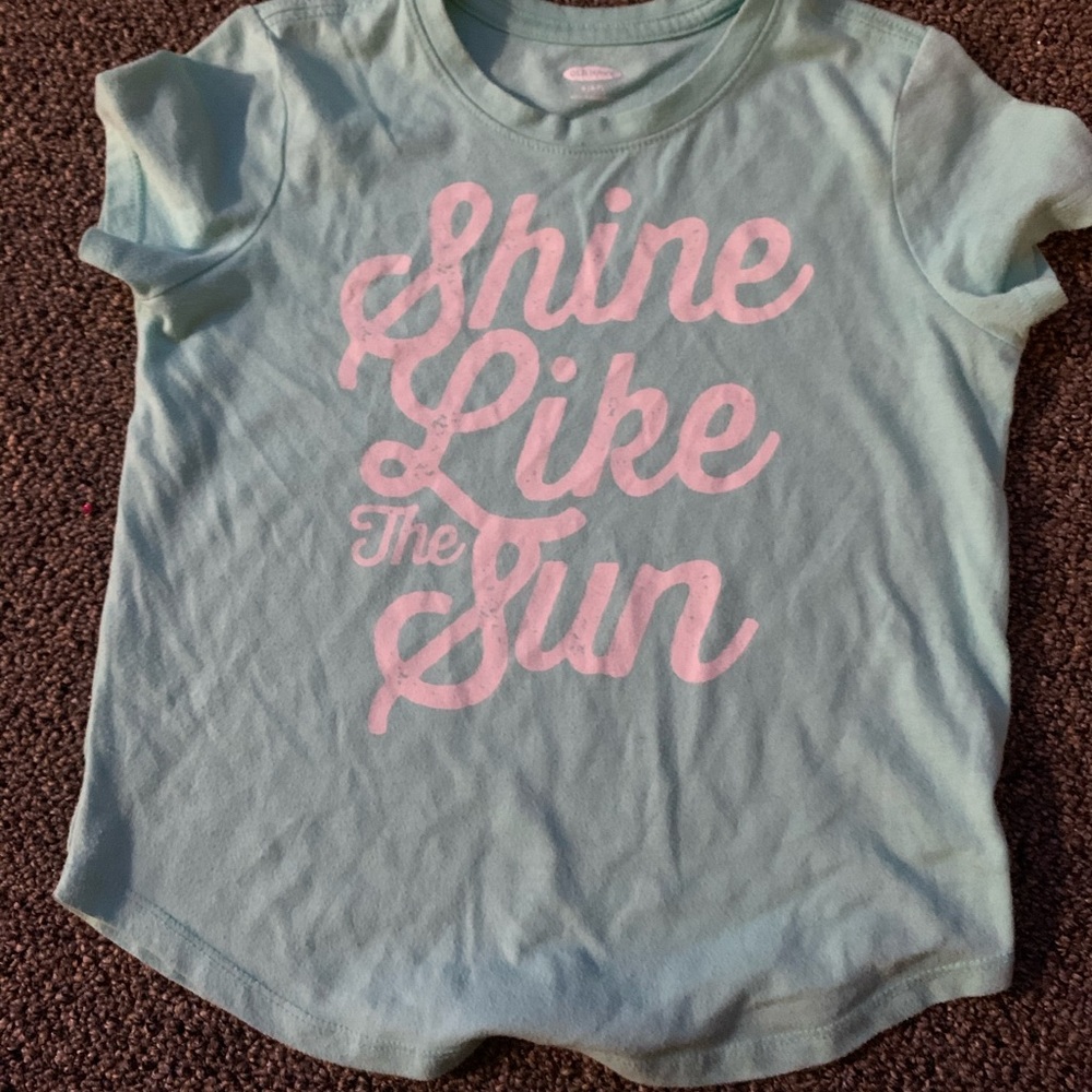 Light teal girls t shirt
